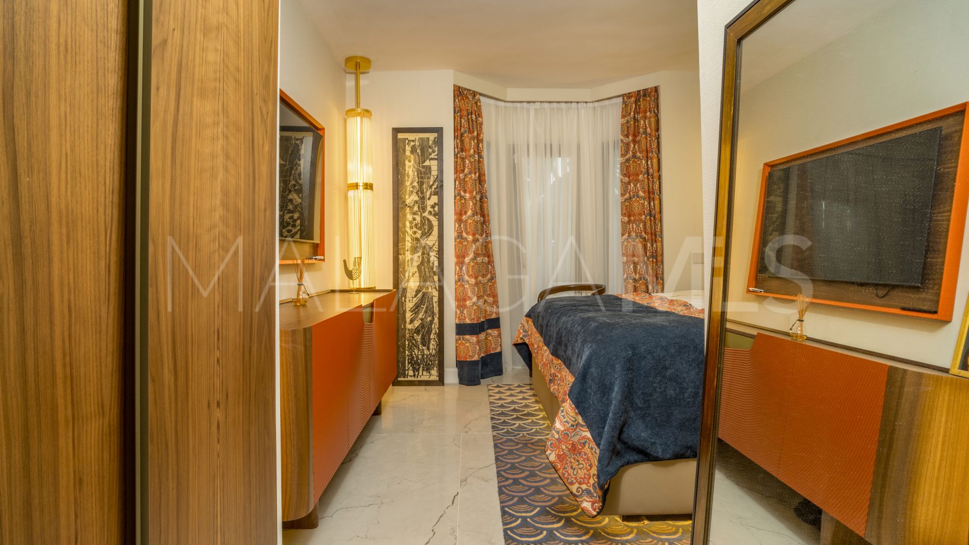 Markplanslägenhet for sale in Los Naranjos de Marbella