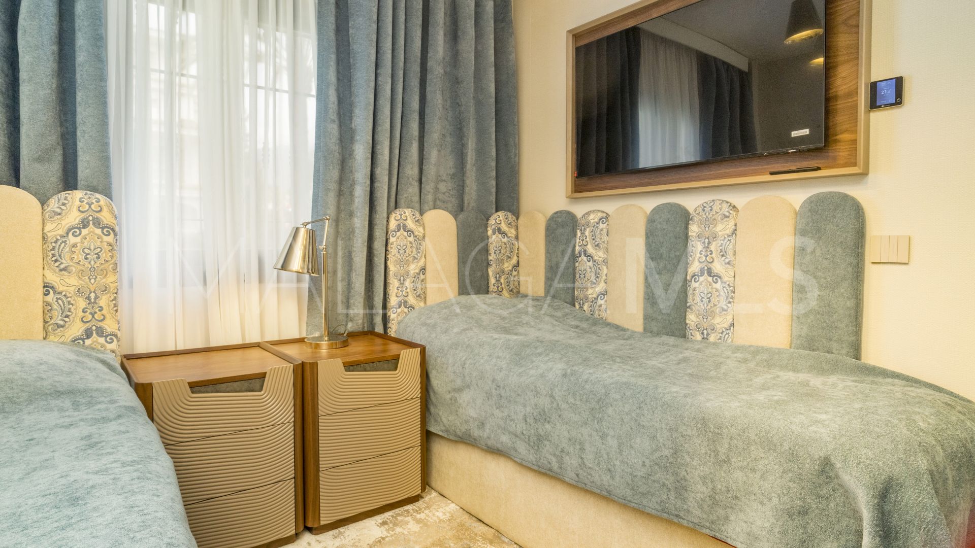 Markplanslägenhet for sale in Los Naranjos de Marbella