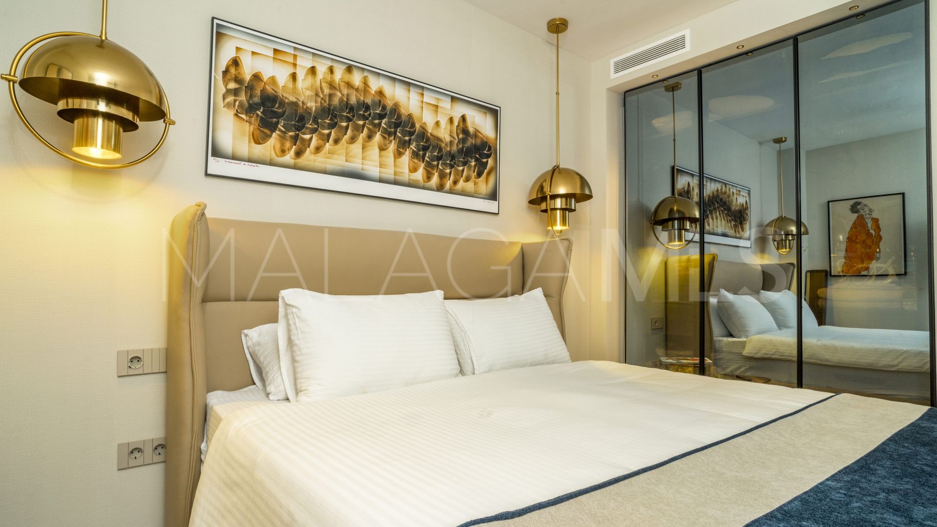 Markplanslägenhet for sale in Los Naranjos de Marbella