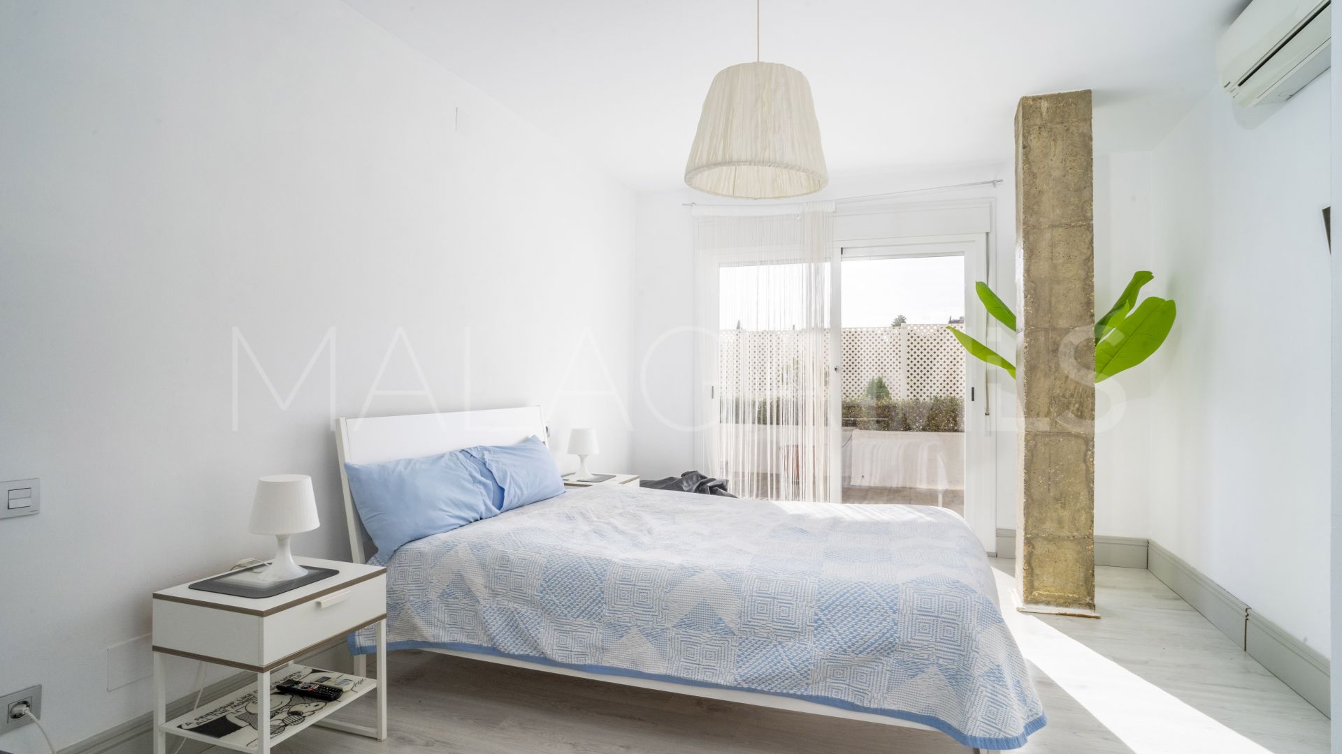 For sale ground floor apartment in Jardines de Andalucia with 2 bedrooms