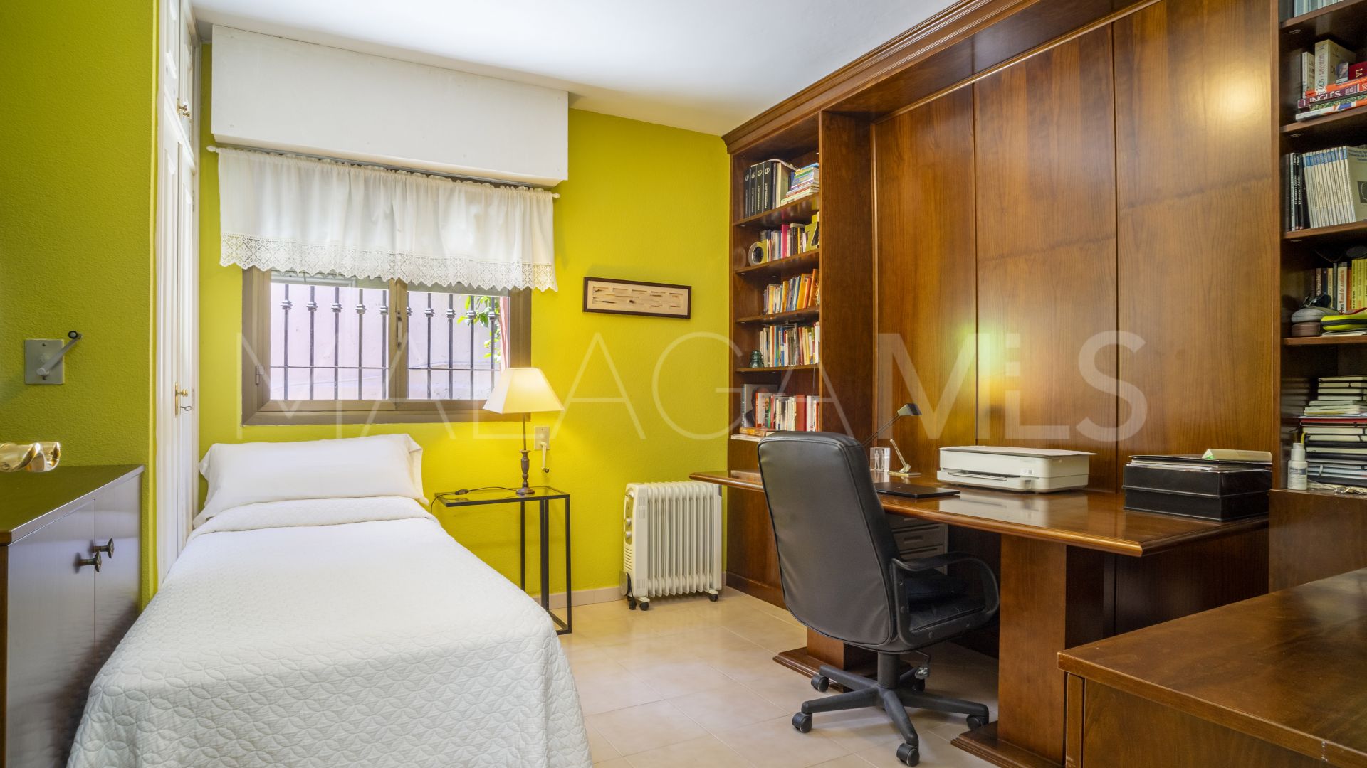Nueva Andalucia, villa with 4 bedrooms for sale