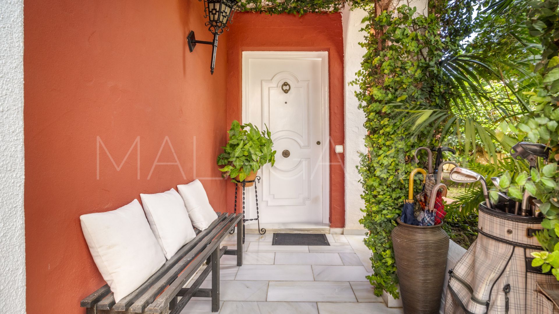 Nueva Andalucia, villa with 4 bedrooms for sale