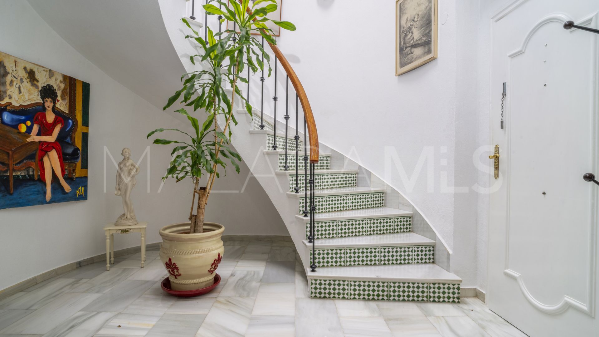 Nueva Andalucia, villa with 4 bedrooms for sale