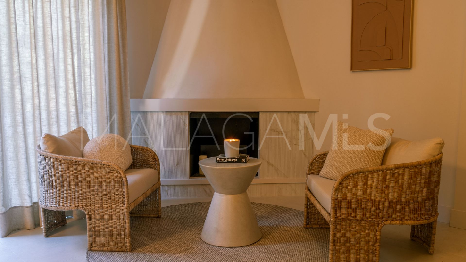 Villa for sale in Nueva Andalucia