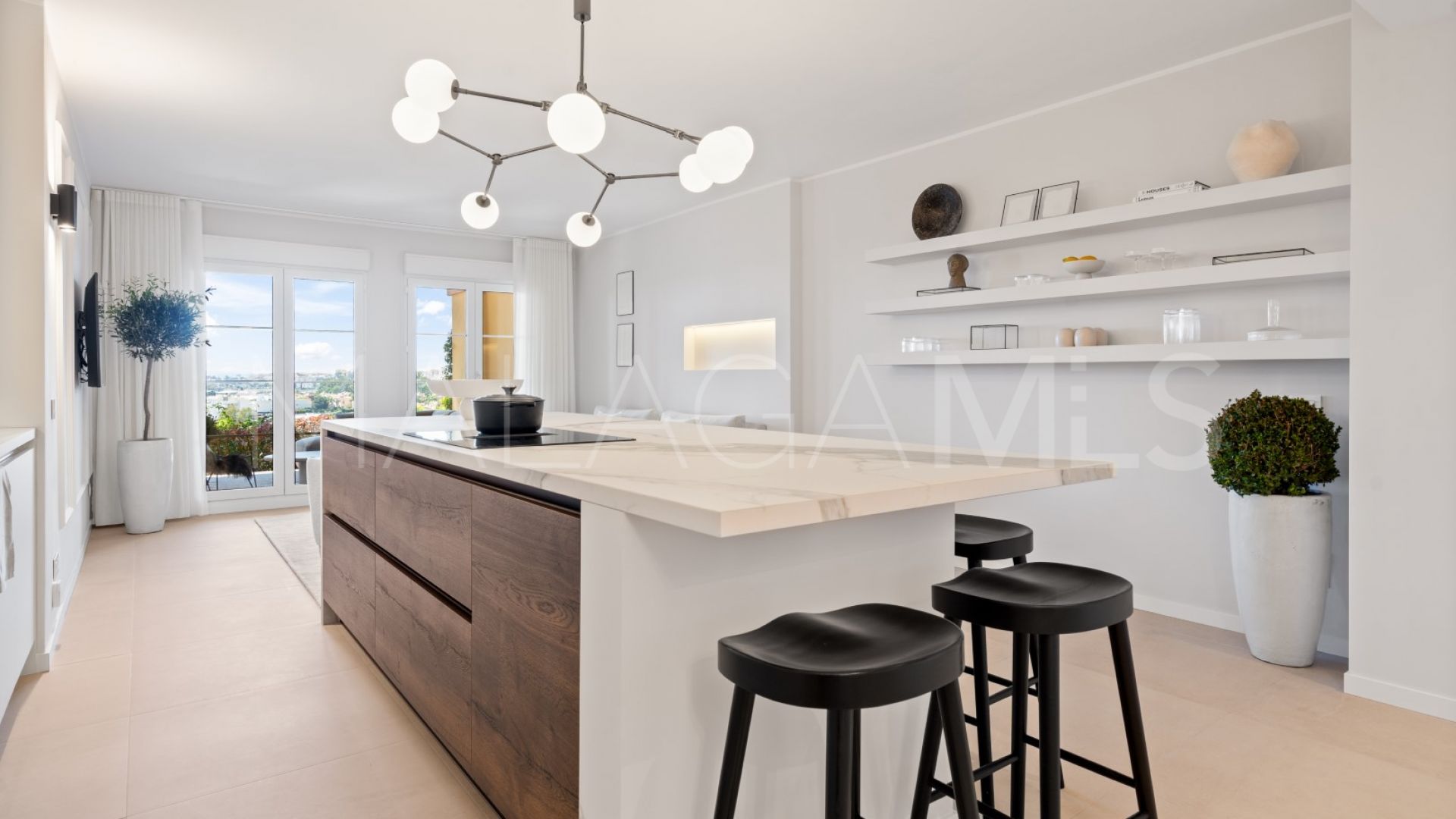 Cumbres del Rodeo, apartamento planta baja a la venta de 3 bedrooms