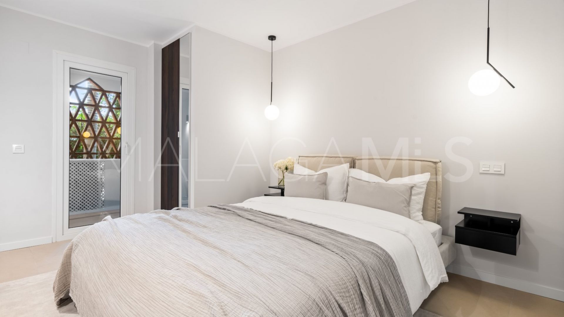 Cumbres del Rodeo, apartamento planta baja a la venta de 3 bedrooms