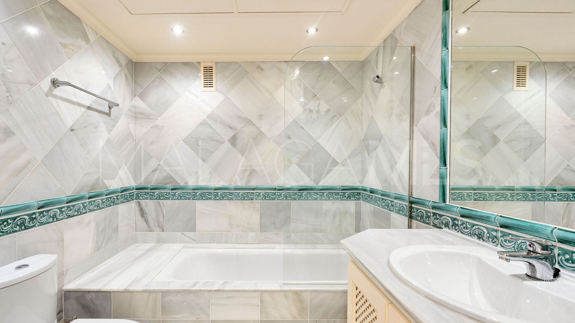 For sale Monte Halcones apartment