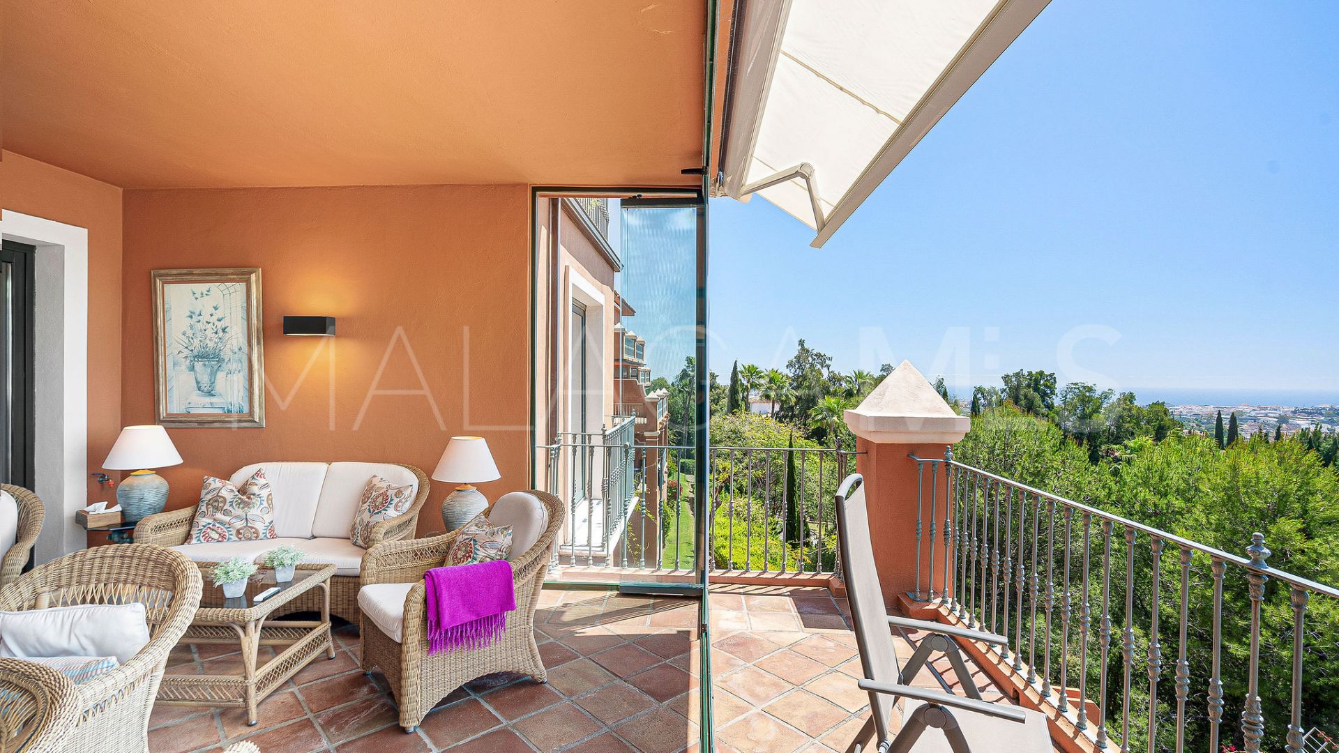 For sale Monte Halcones apartment