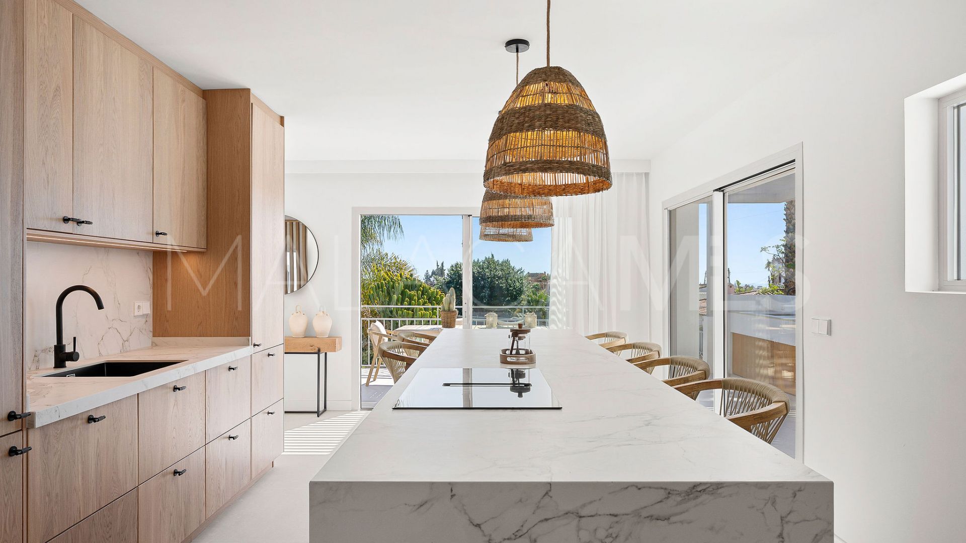 Nueva Andalucia villa for sale