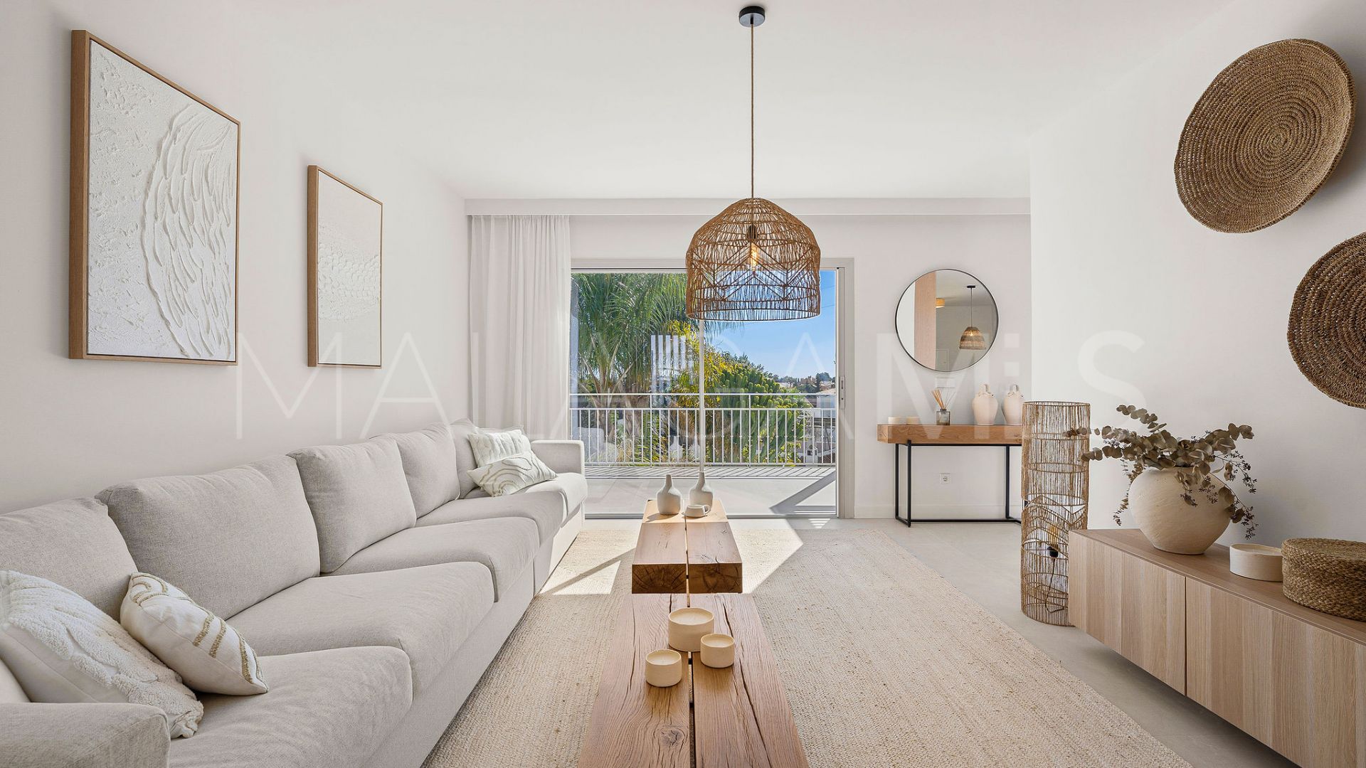 Nueva Andalucia villa for sale