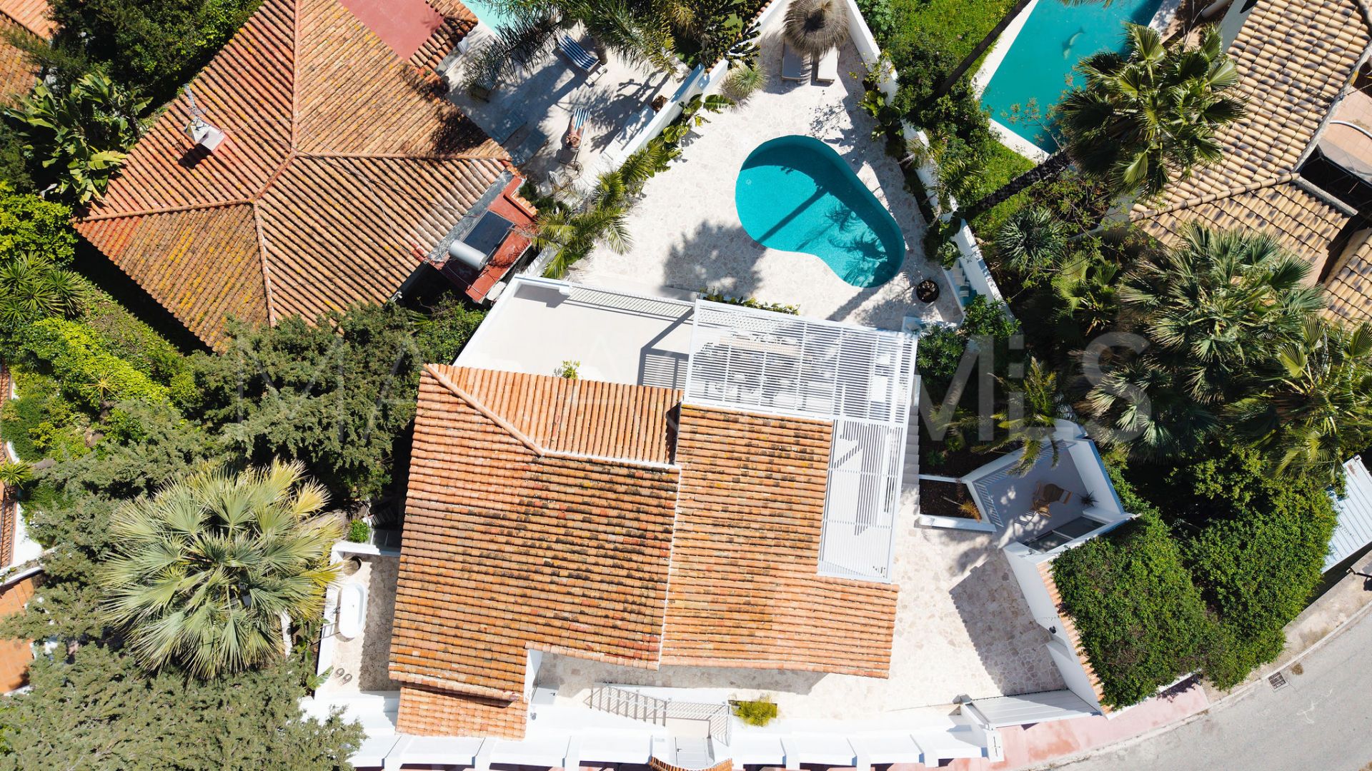 Nueva Andalucia villa for sale