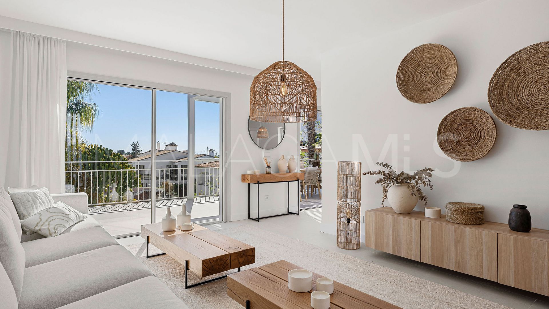 Nueva Andalucia villa for sale