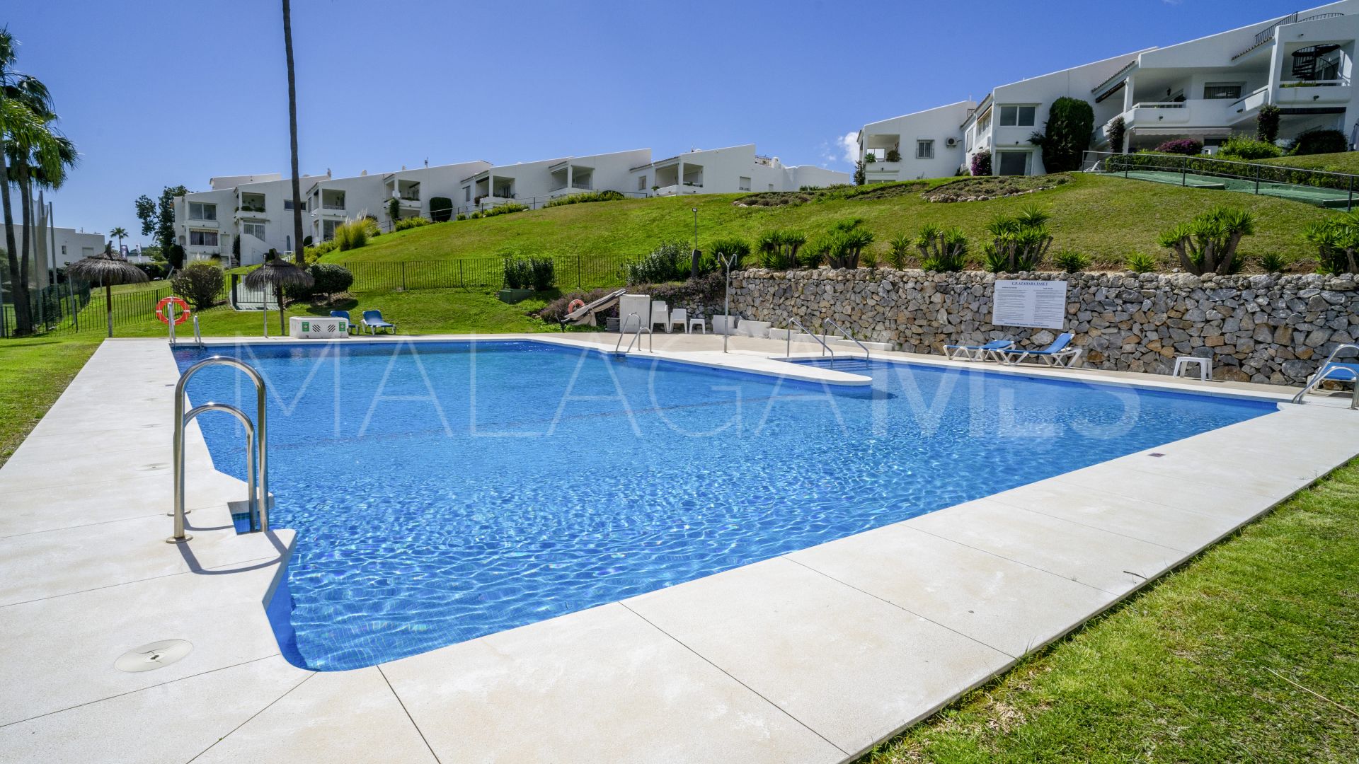 Appartement rez de chaussée for sale in Azahara I