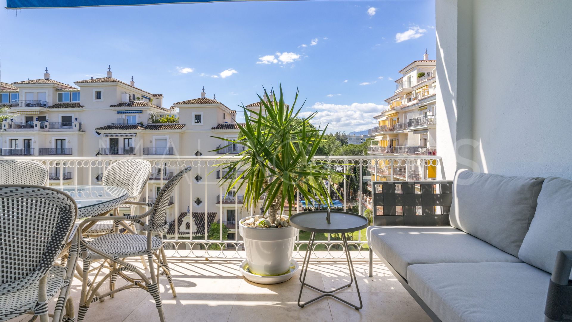 For sale apartment in Andalucia del Mar