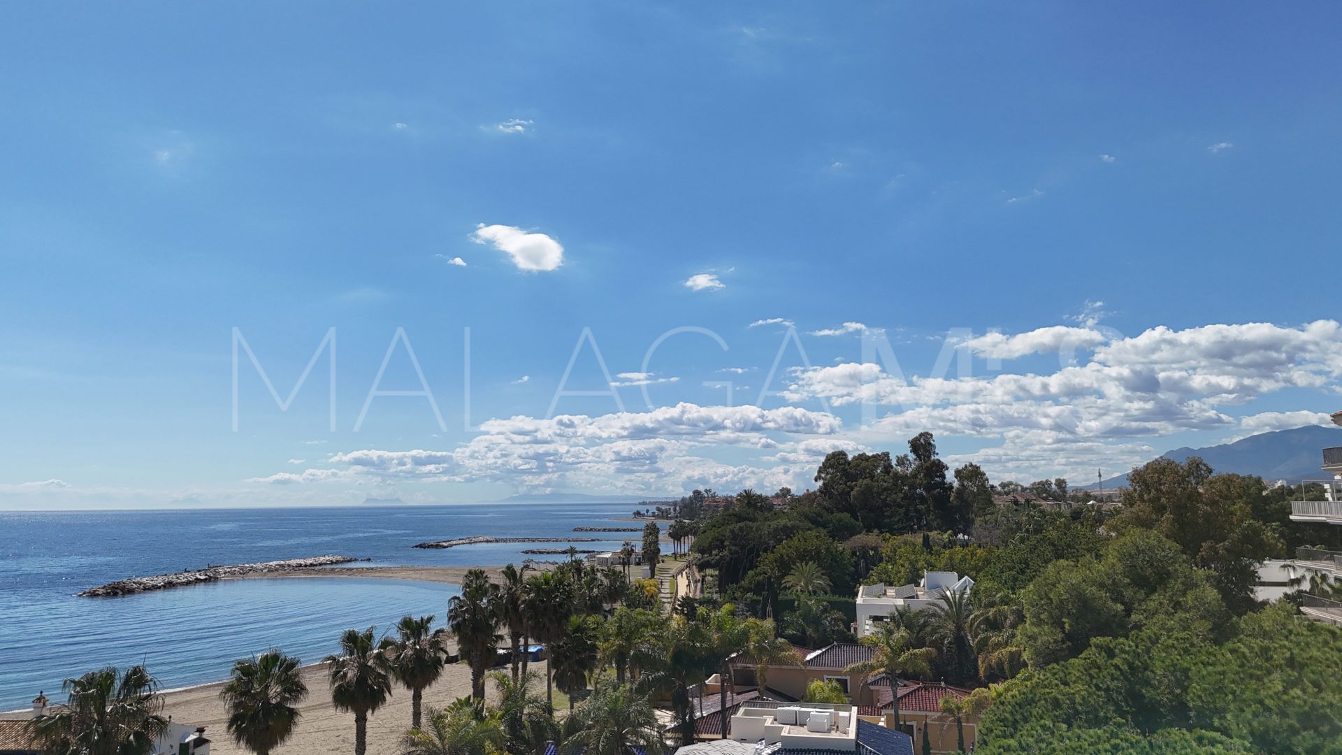 For sale apartment in Andalucia del Mar