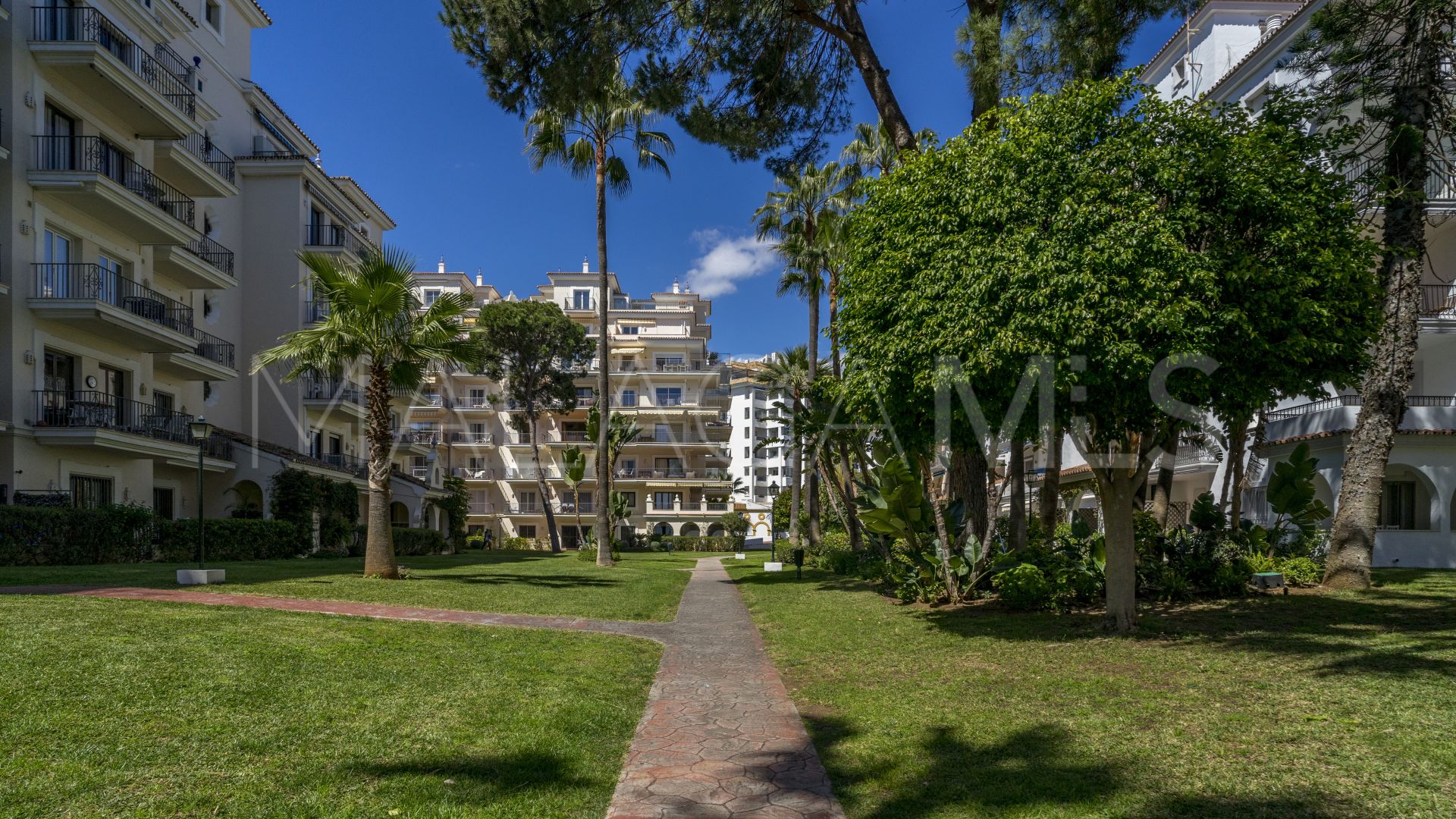 For sale apartment in Andalucia del Mar