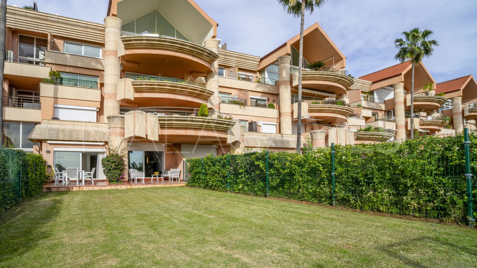 Appartement rez de chaussée for sale in Magna Marbella