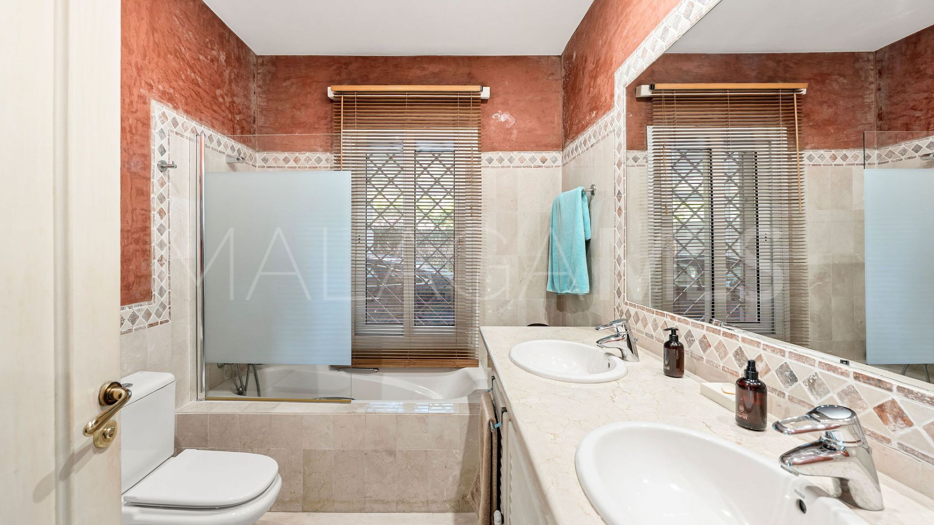 Villa for sale in Rocio de Nagüeles
