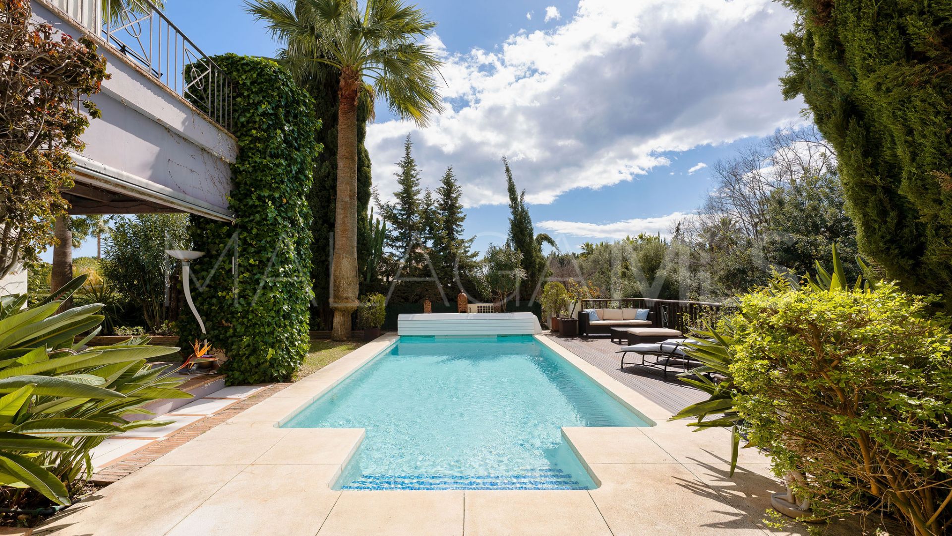 Villa for sale in Rocio de Nagüeles