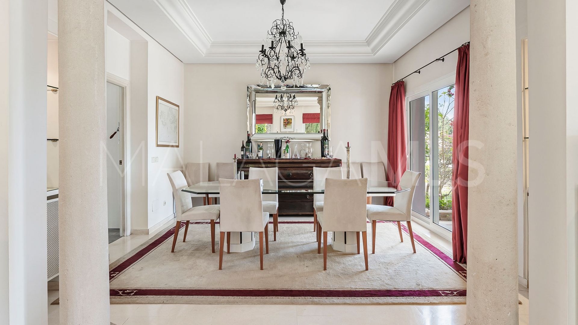 Villa for sale in Rocio de Nagüeles