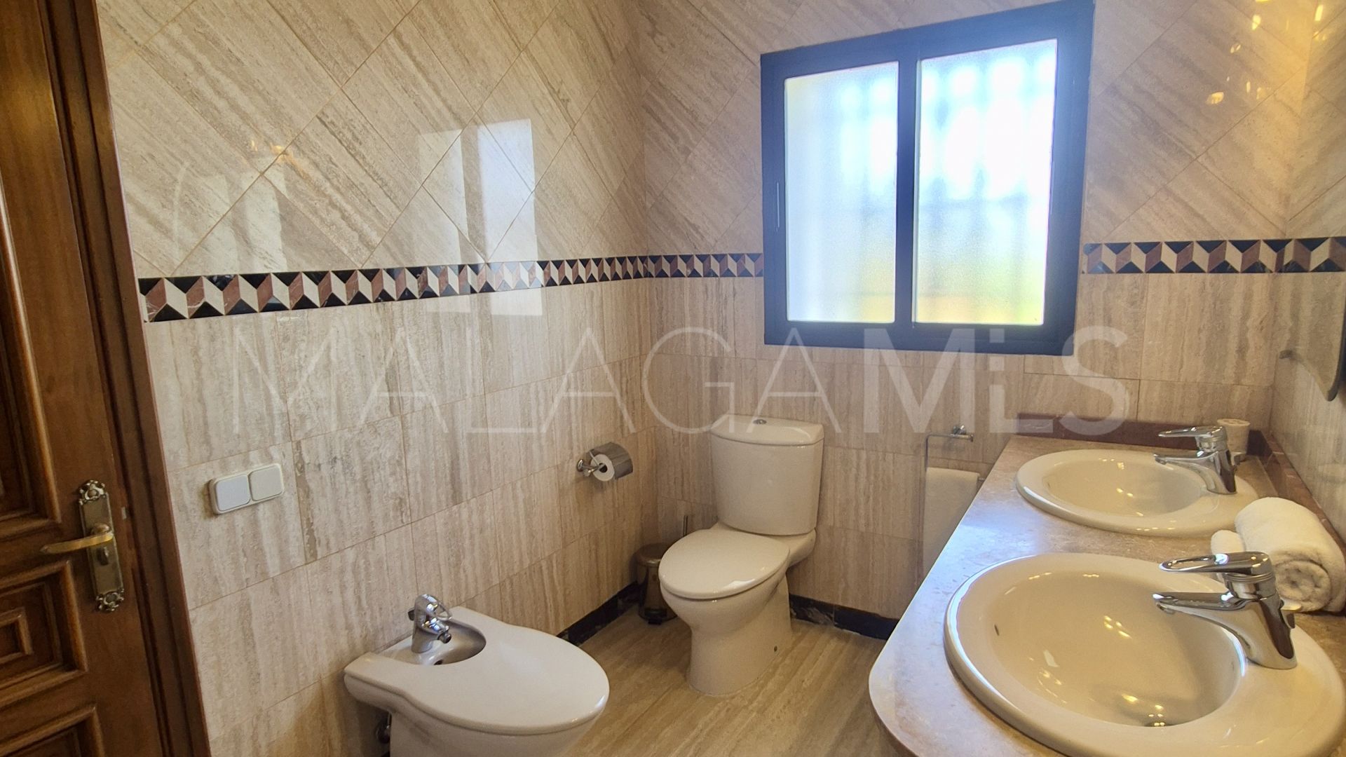 Villa for sale in La Campana
