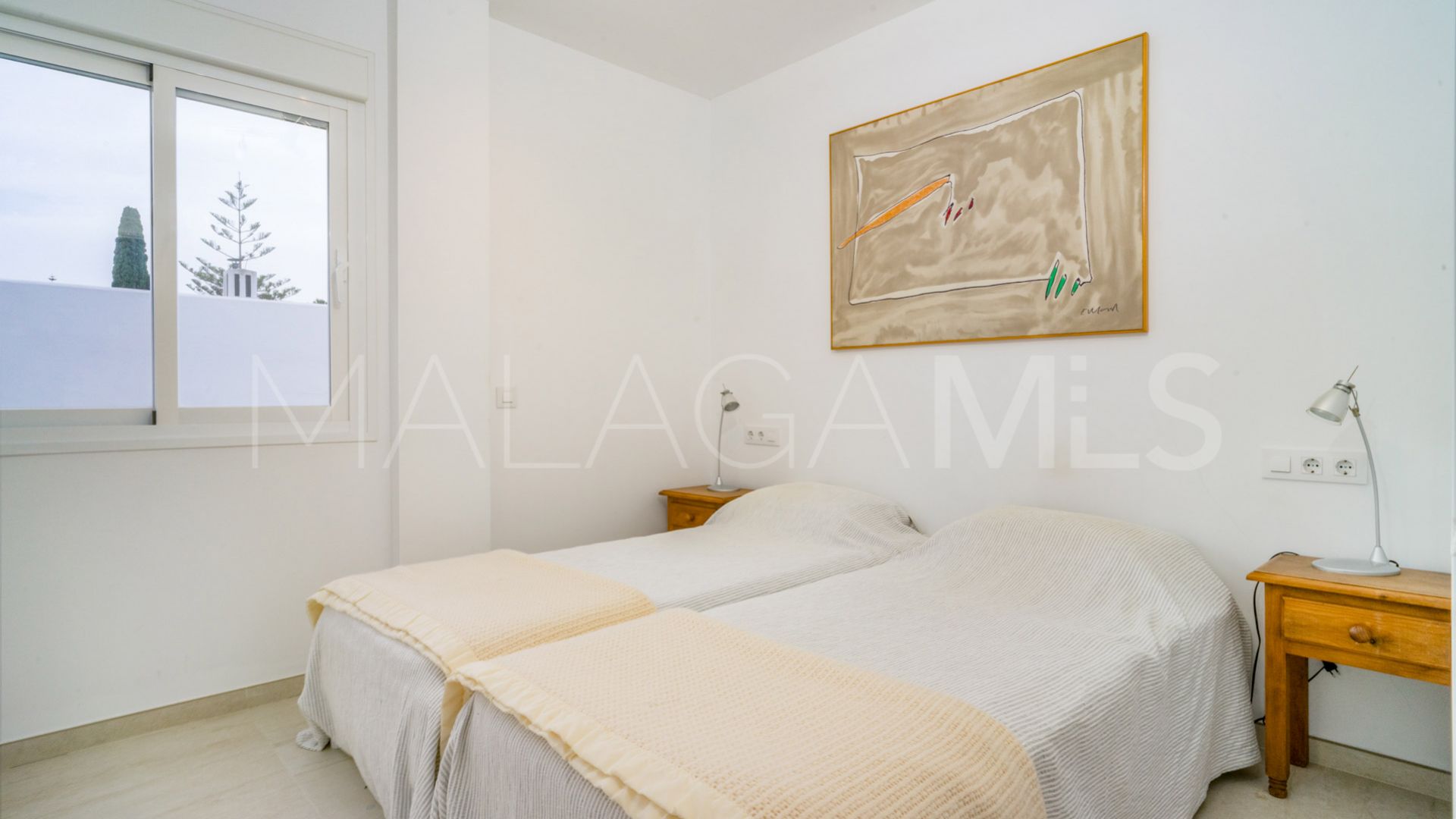 For sale Los Potros 4 bedrooms ground floor apartment