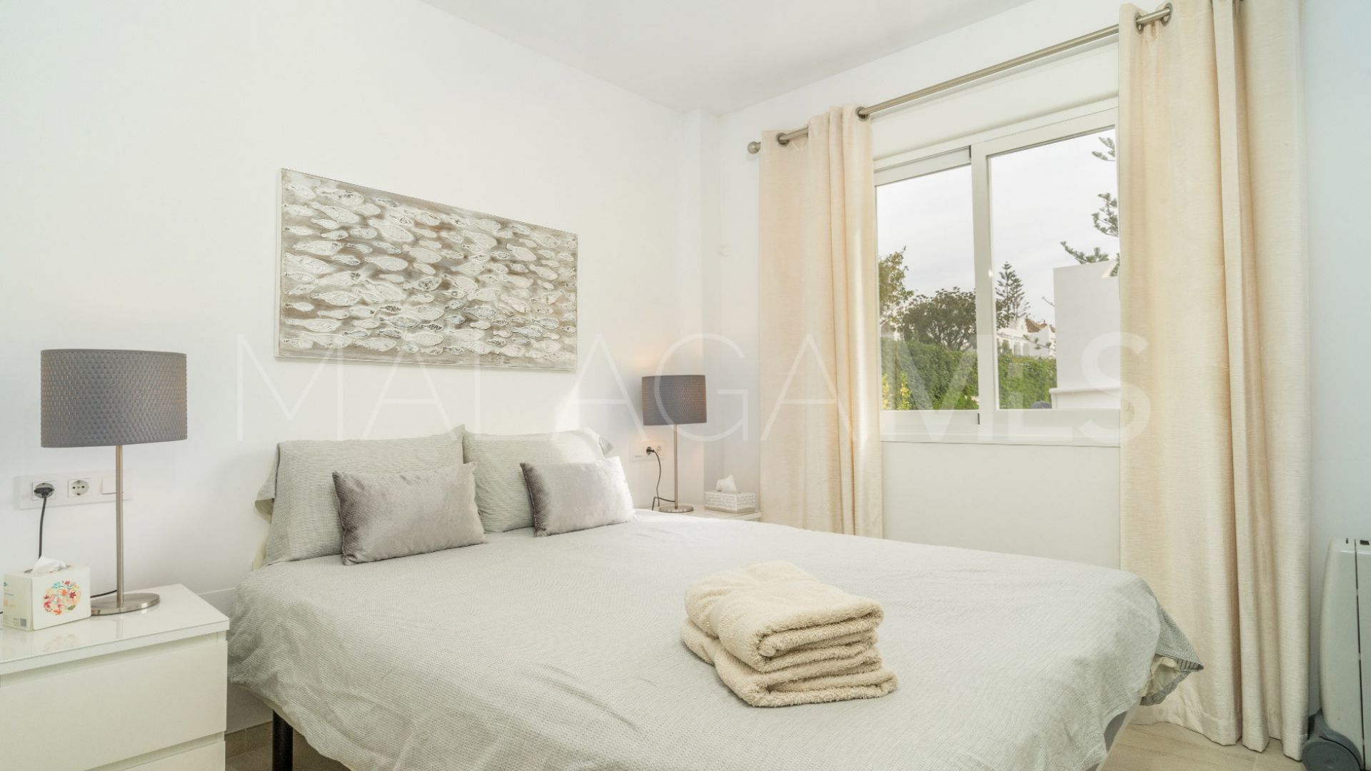 For sale Los Potros 4 bedrooms ground floor apartment