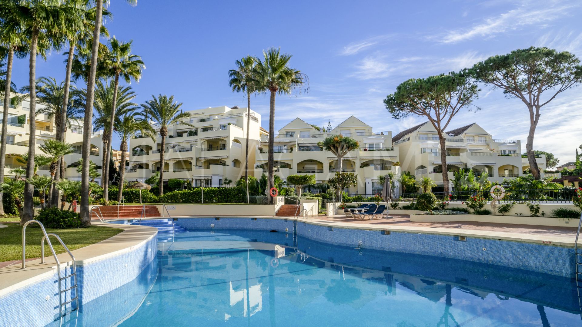 White Pearl Beach, apartamento planta baja with 2 bedrooms for sale