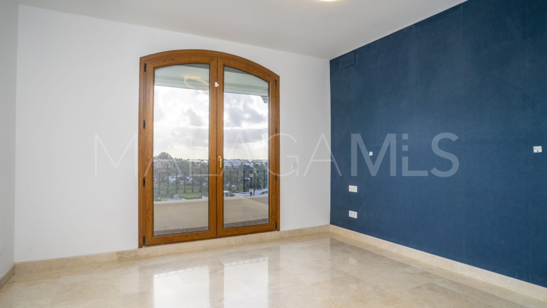 Adosado with 3 bedrooms for sale in Paraiso Hills