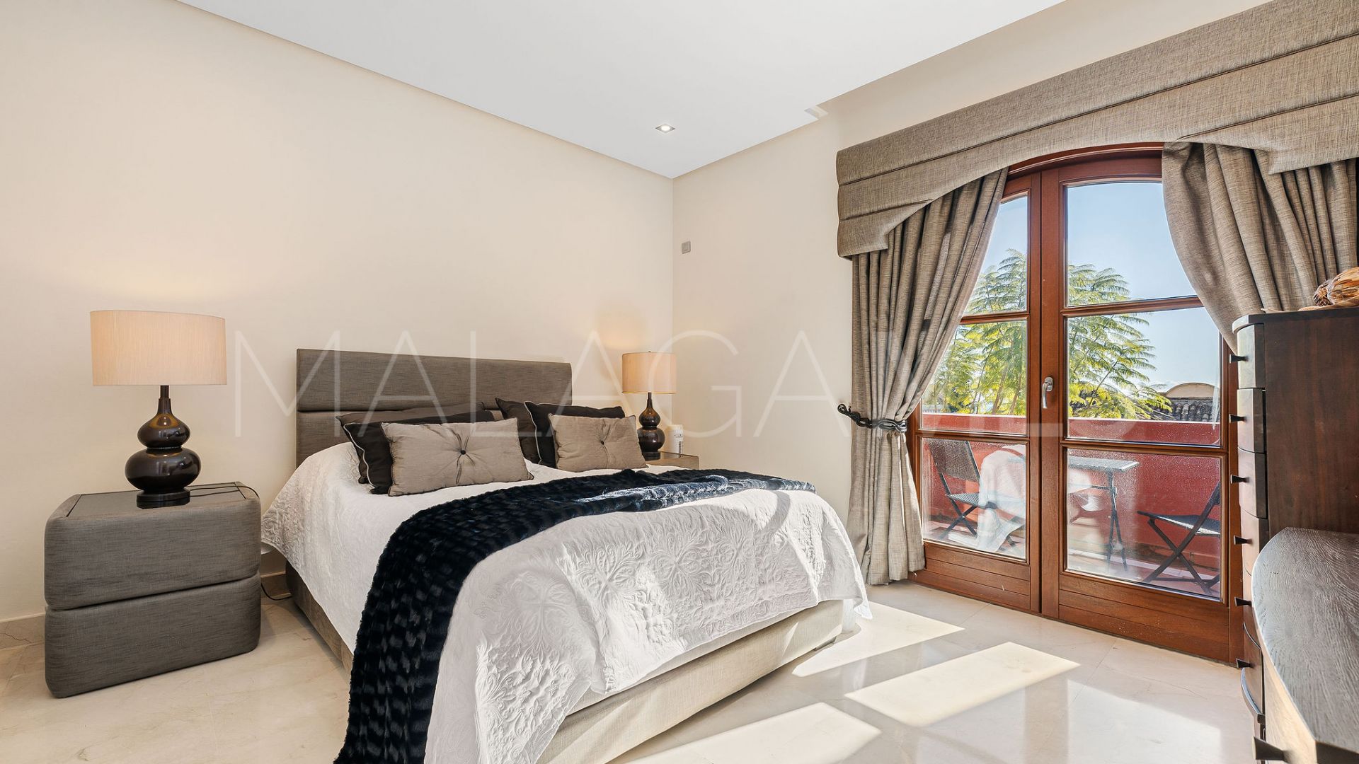 For sale La Capellania villa