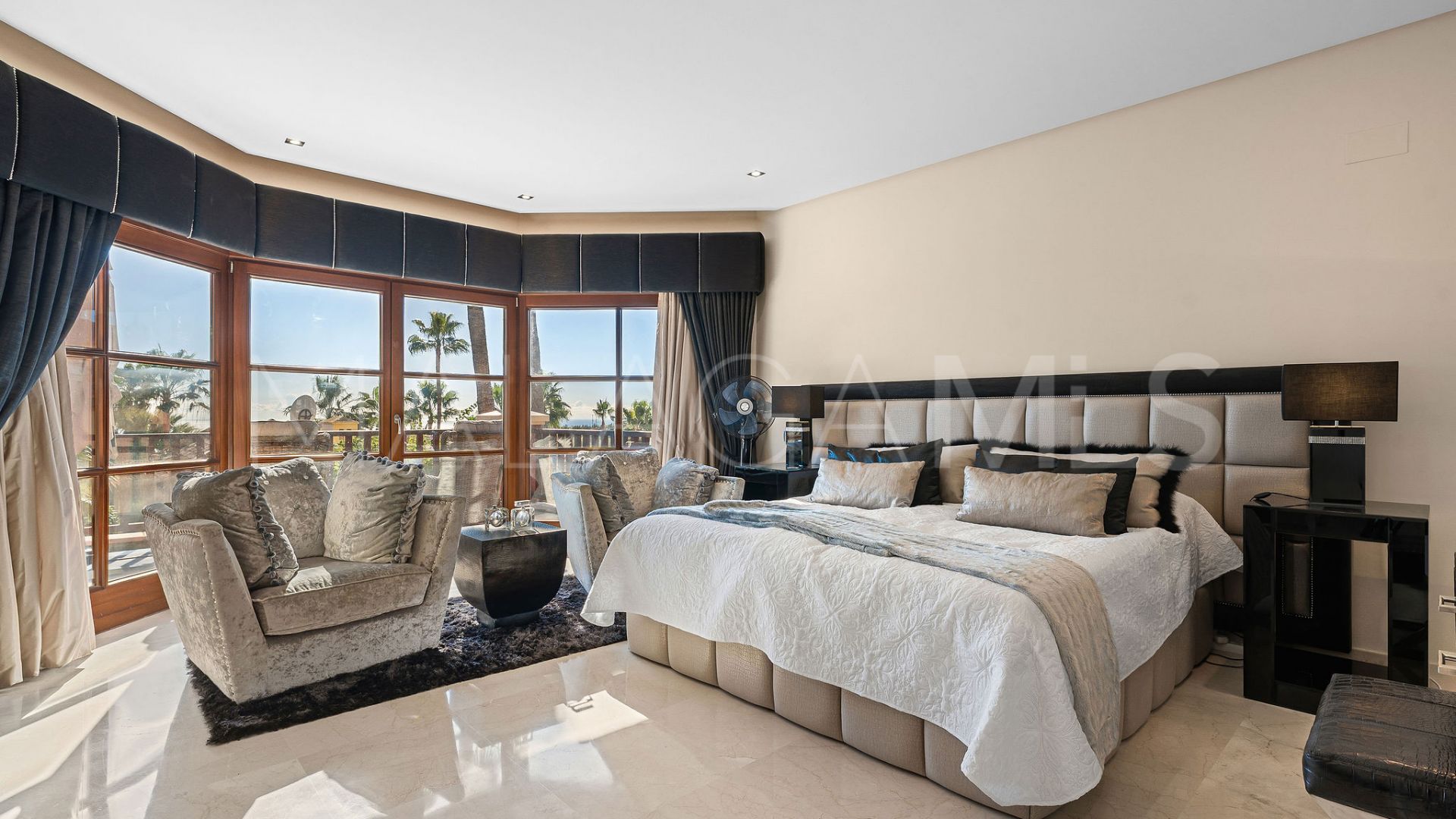 For sale La Capellania villa