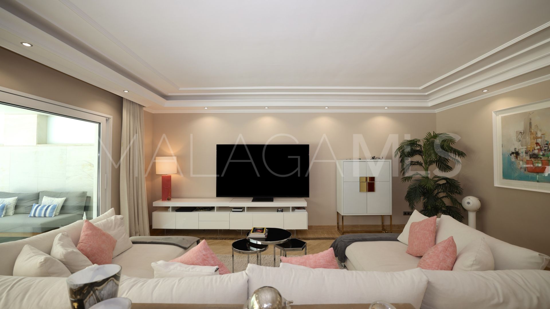 El Embrujo Banús 2 bedrooms ground floor apartment for sale