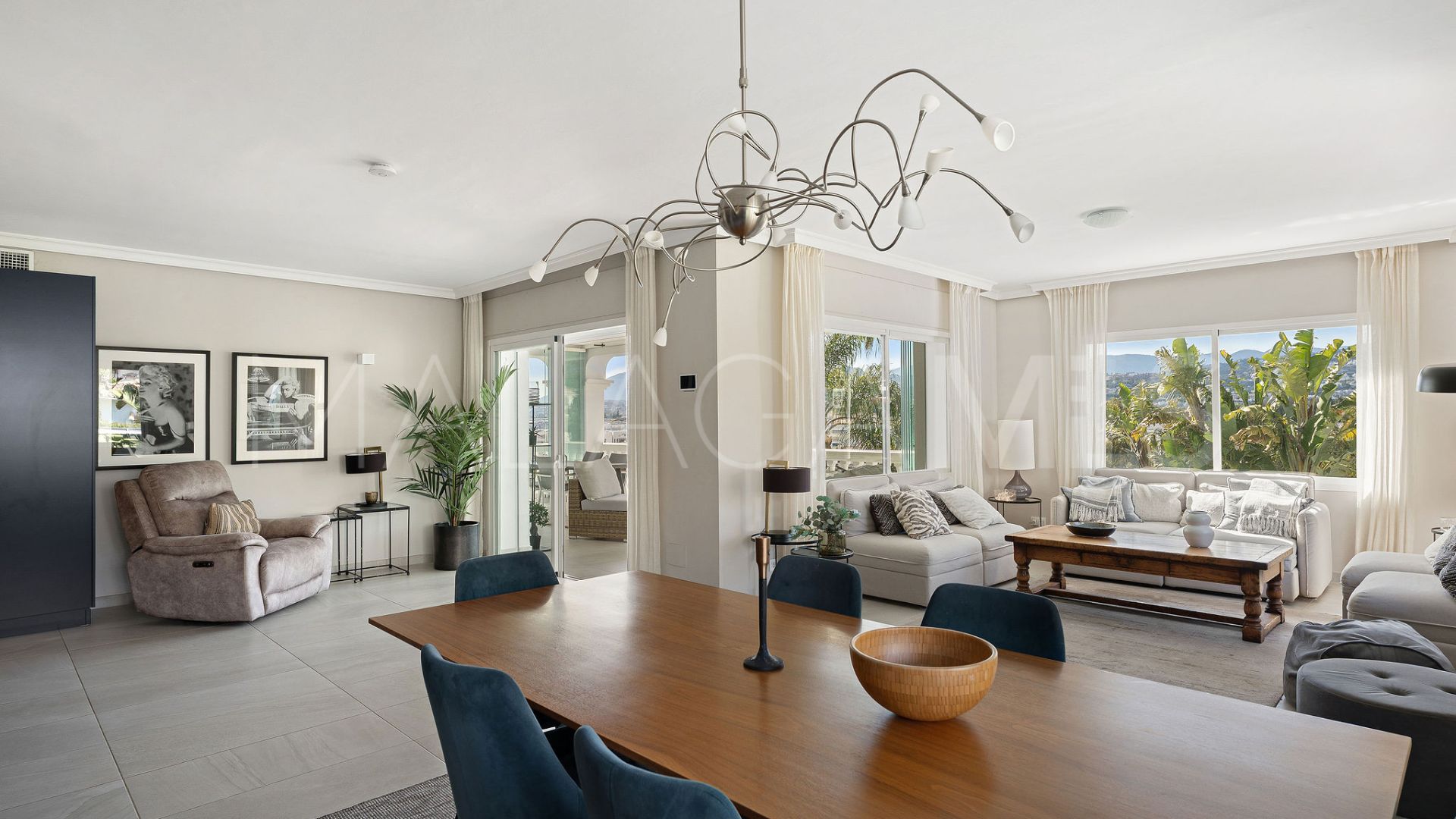 Se vende villa with 4 bedrooms in La Campana