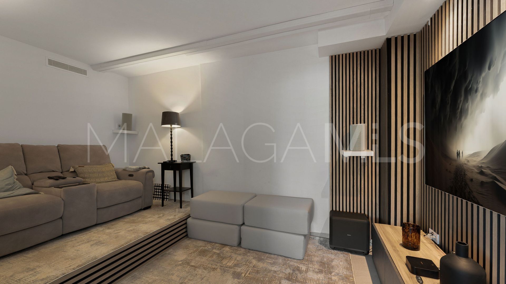 Se vende villa with 4 bedrooms in La Campana