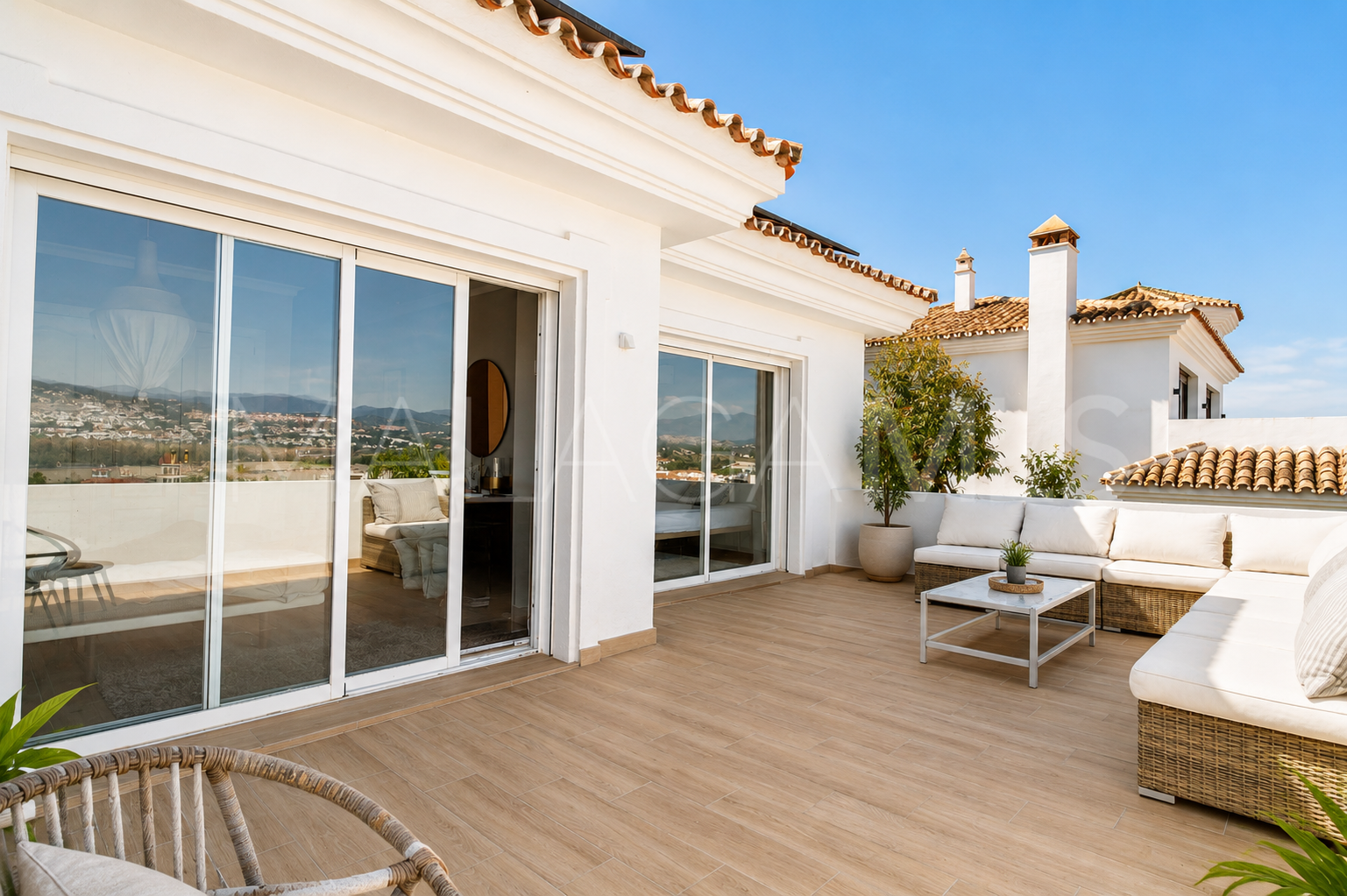 4 bedrooms La Campana villa for sale