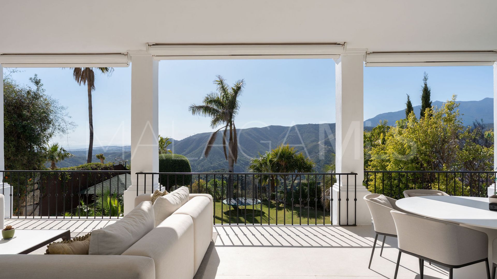 Villa for sale in Sierra Blanca Country Club with 3 bedrooms
