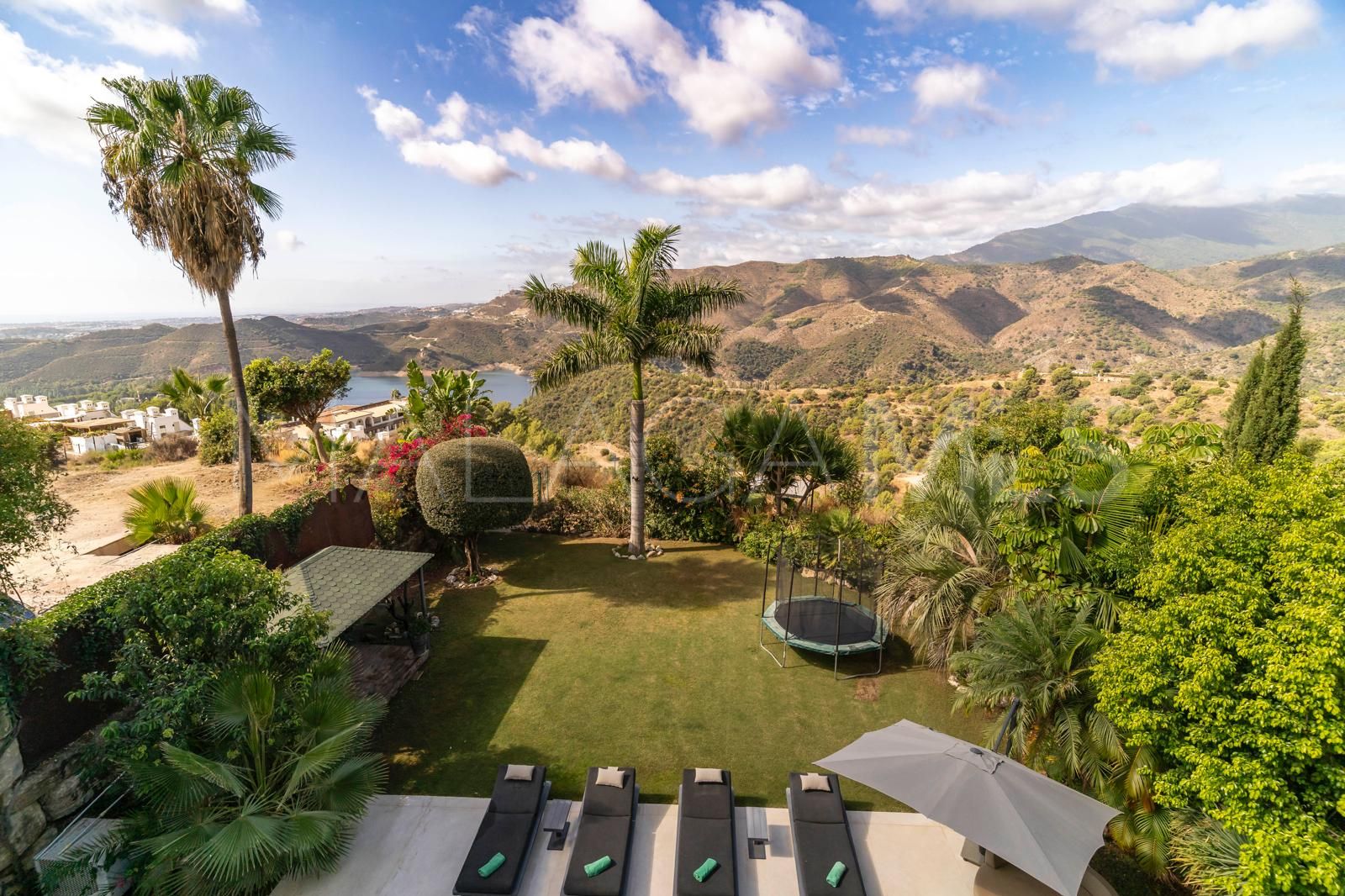 Villa for sale in Sierra Blanca Country Club