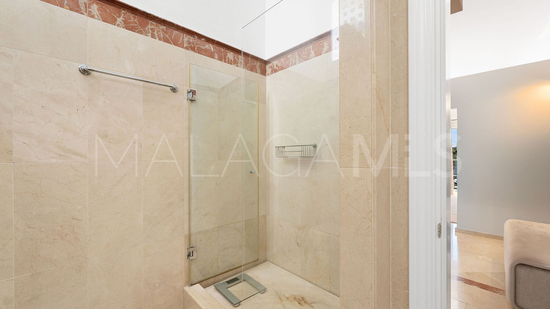 Villa for sale in Sierra Blanca Country Club with 3 bedrooms