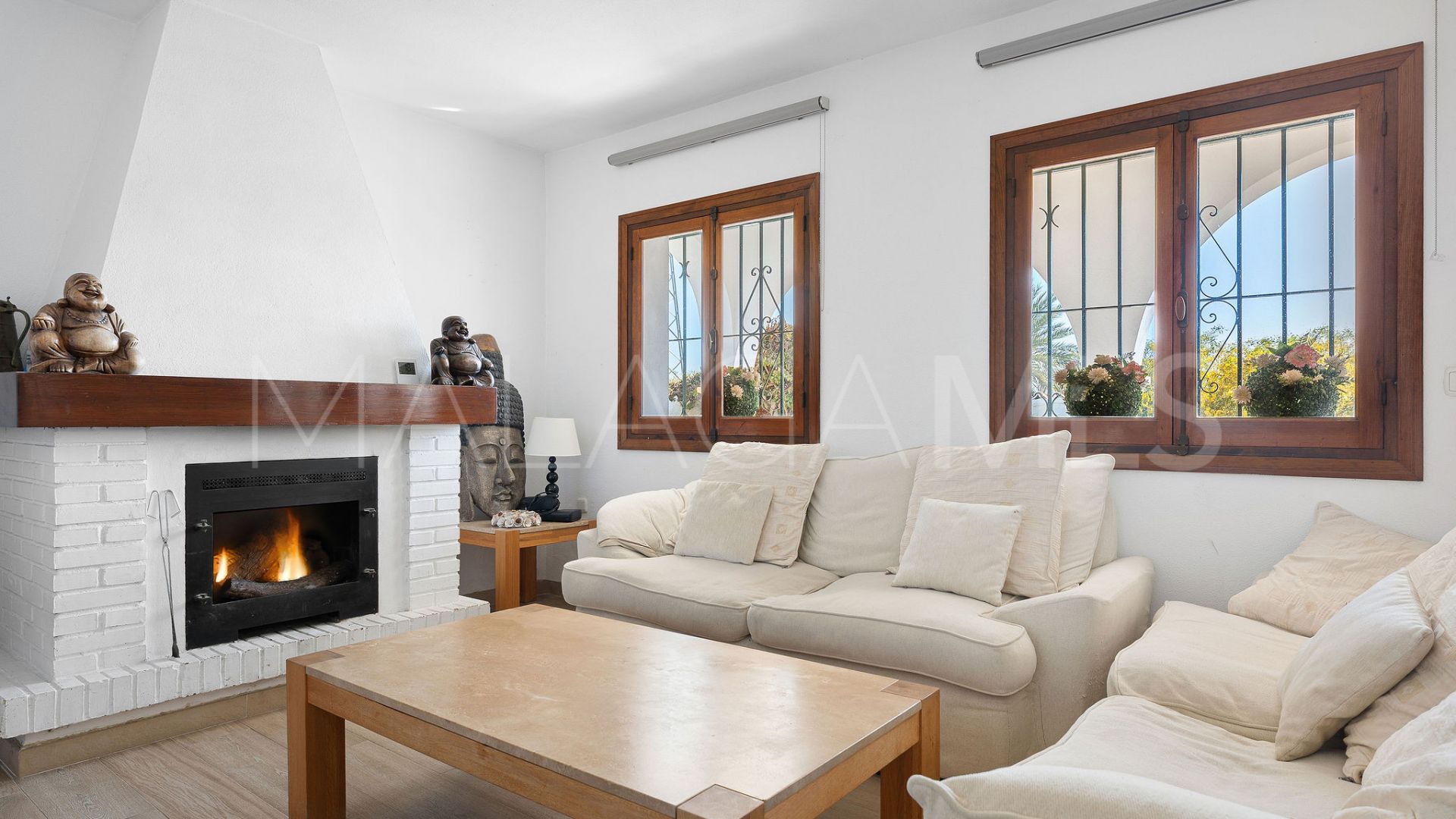 Villa for sale in La Campana