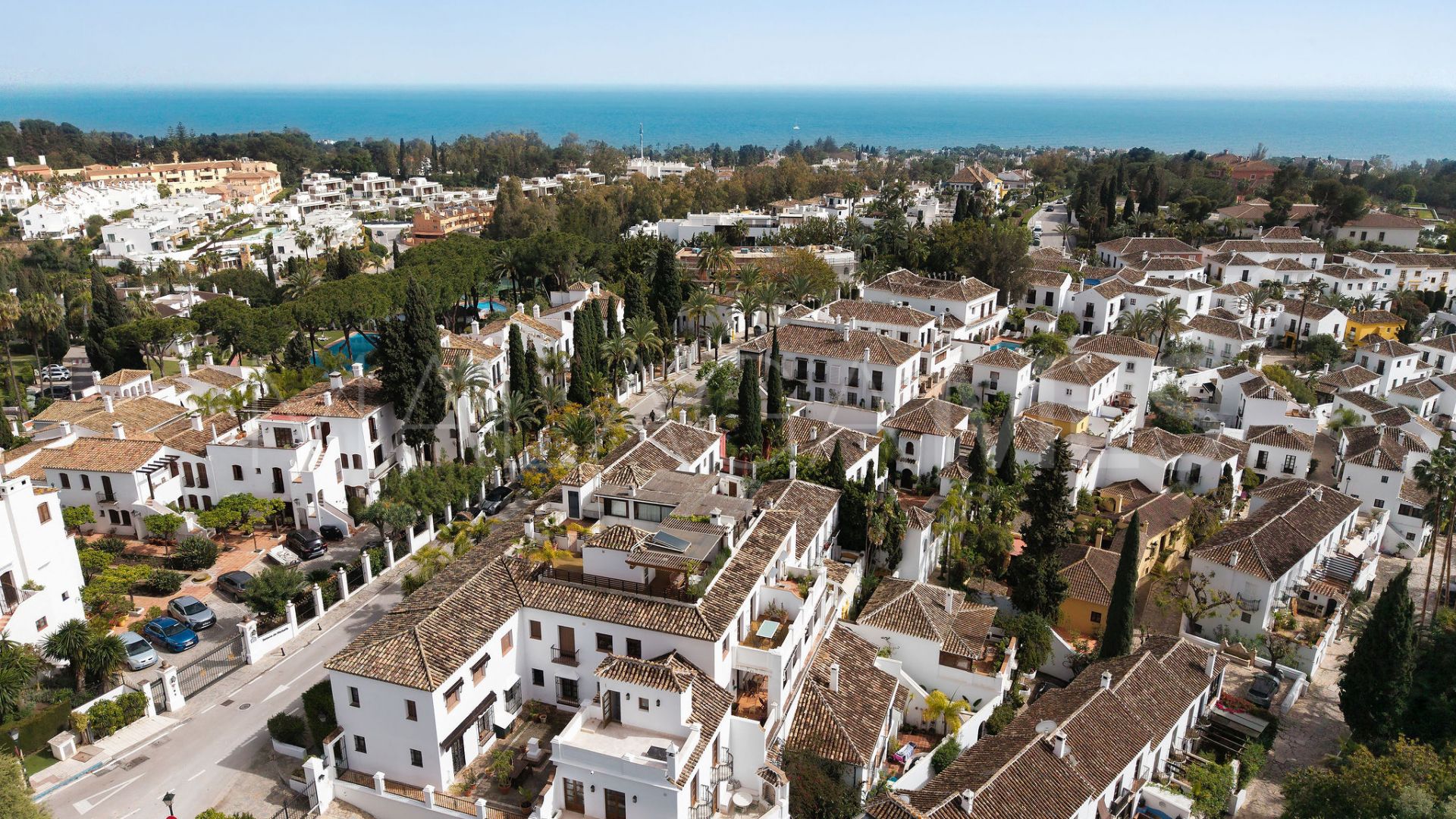 Reihenhaus for sale in Las Lomas del Marbella Club