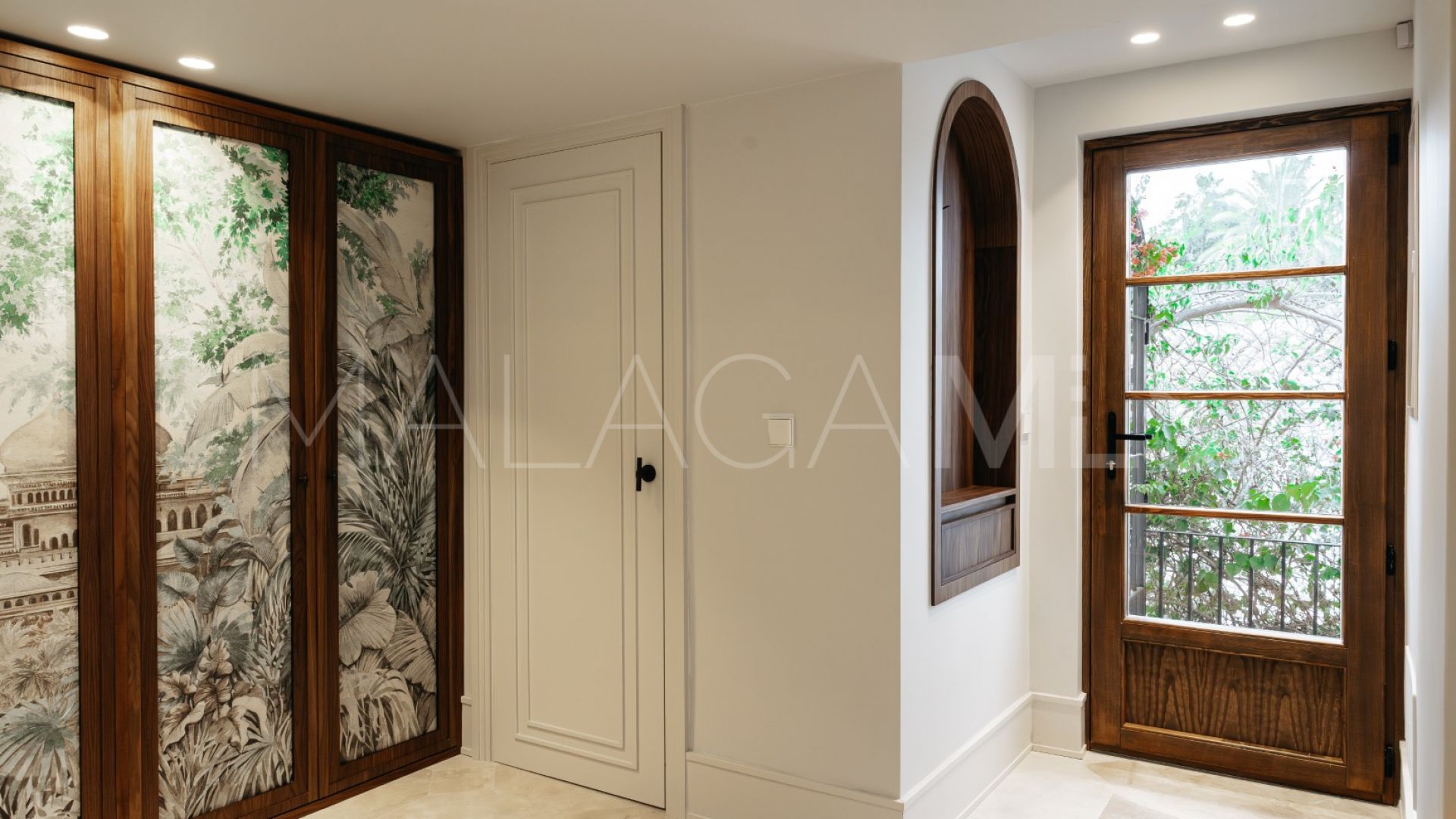 Adosado for sale with 3 bedrooms in Las Lomas del Marbella Club