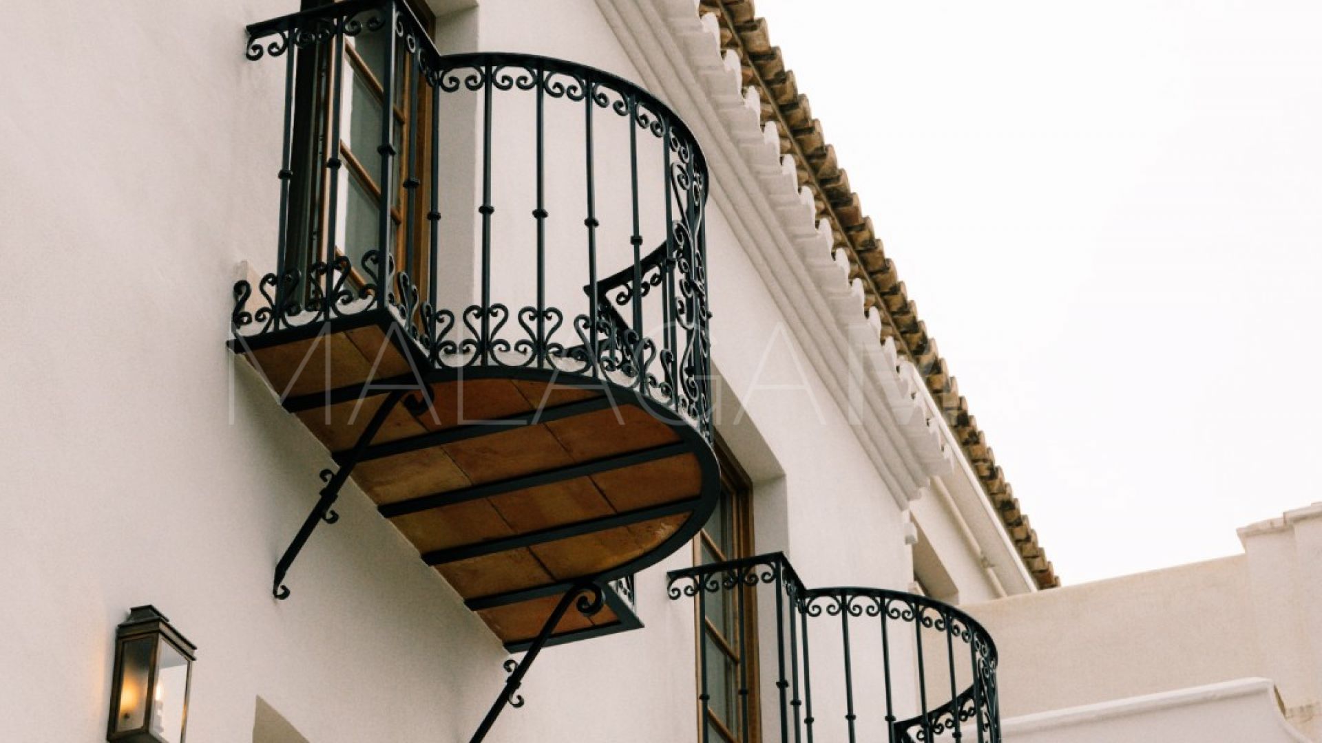 Adosado for sale with 3 bedrooms in Las Lomas del Marbella Club