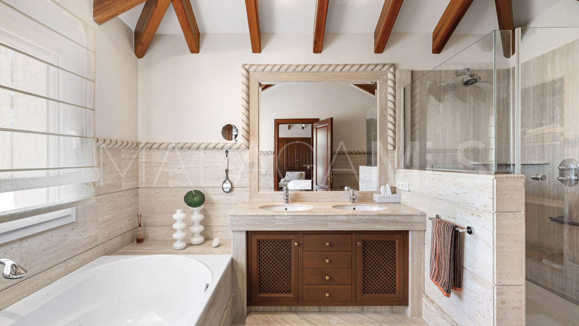 Se vende atico duplex in Las Alamandas