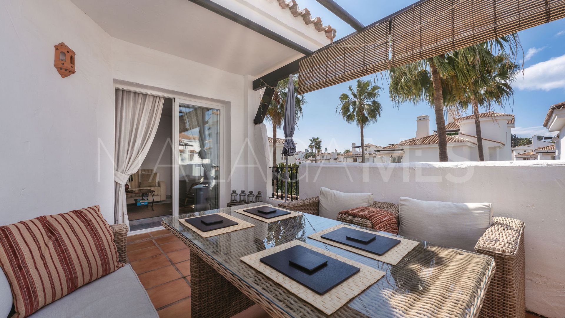 Appartement terrasse for sale in Los Naranjos de Marbella