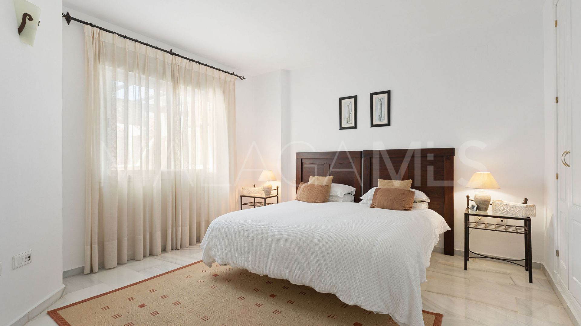 Appartement terrasse for sale in Los Naranjos de Marbella