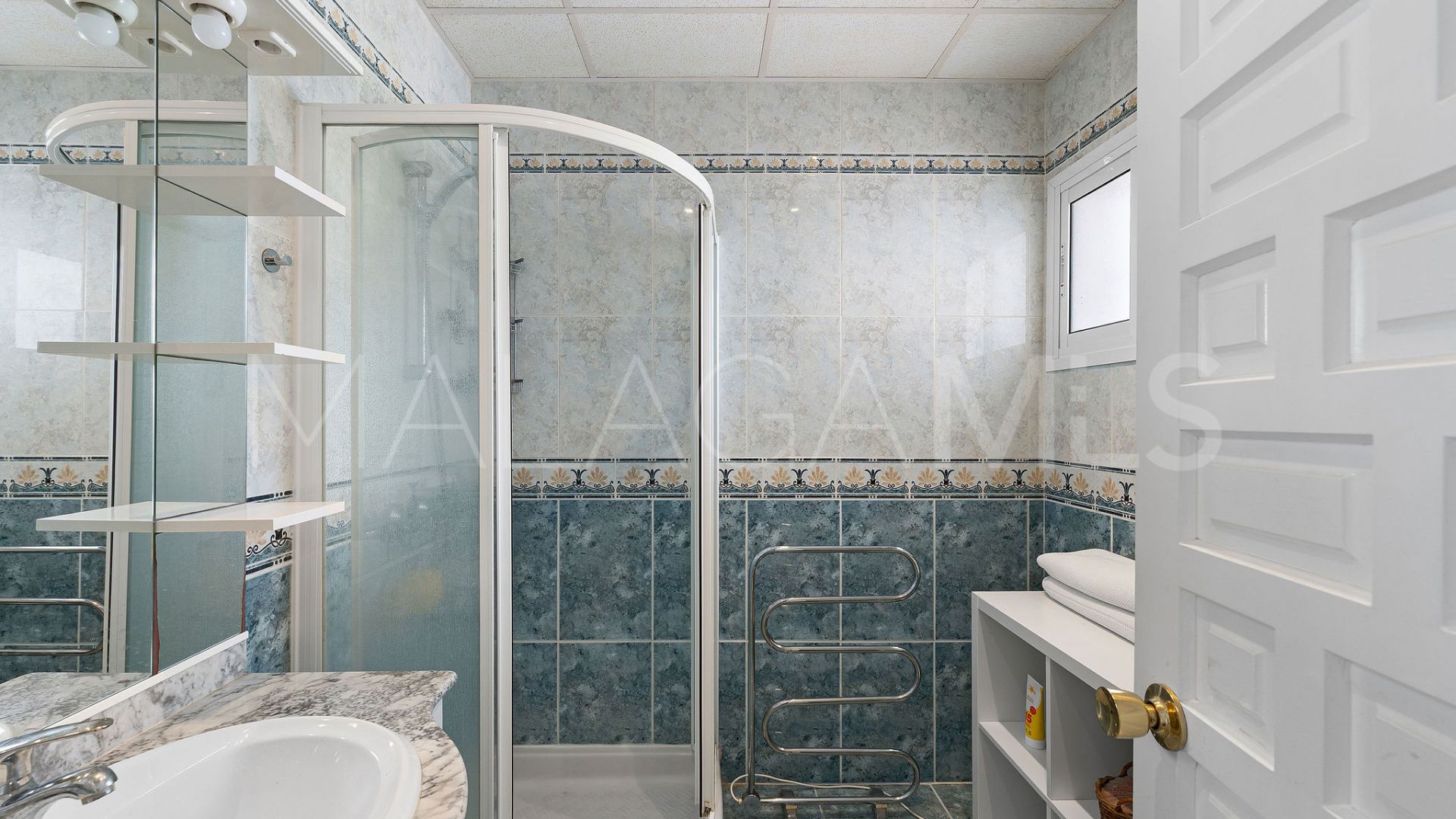 Radhus for sale in Aloha Sur 32