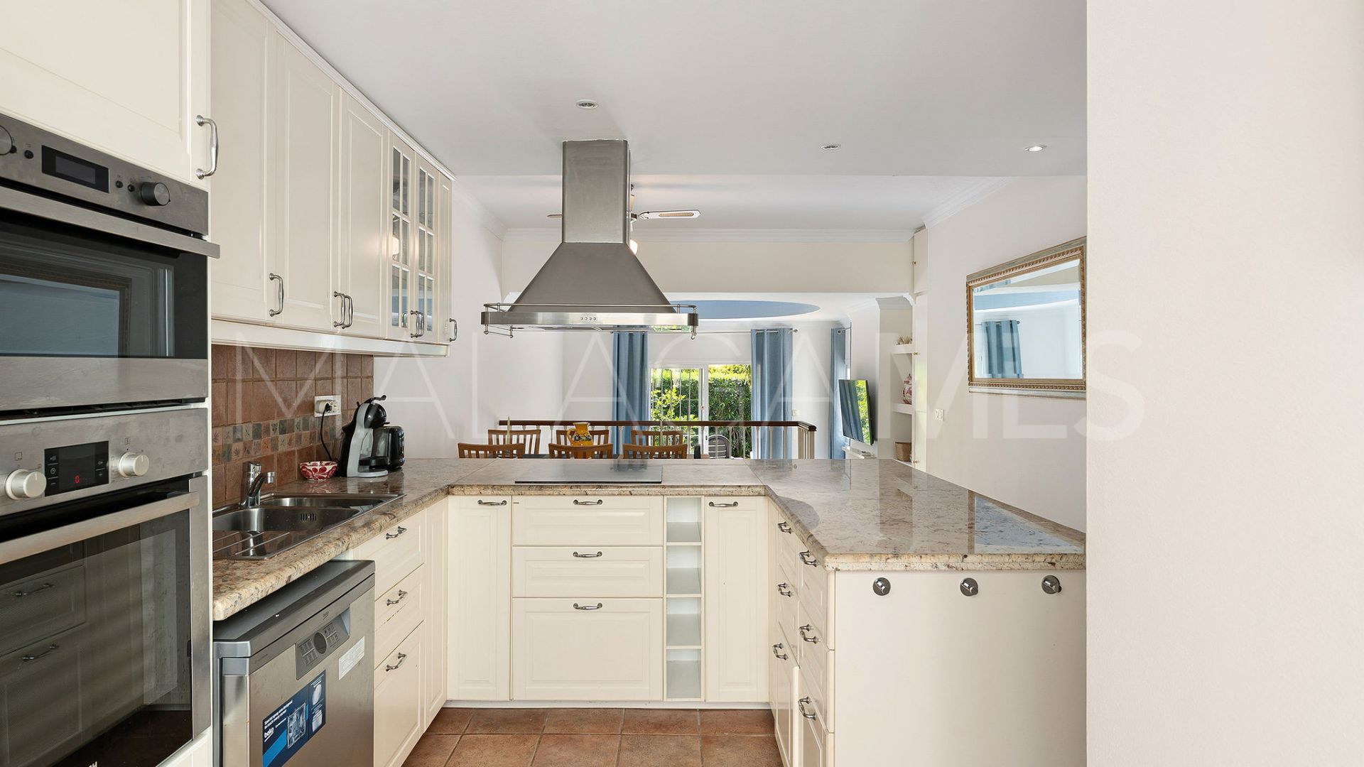 Radhus for sale in Aloha Sur 32