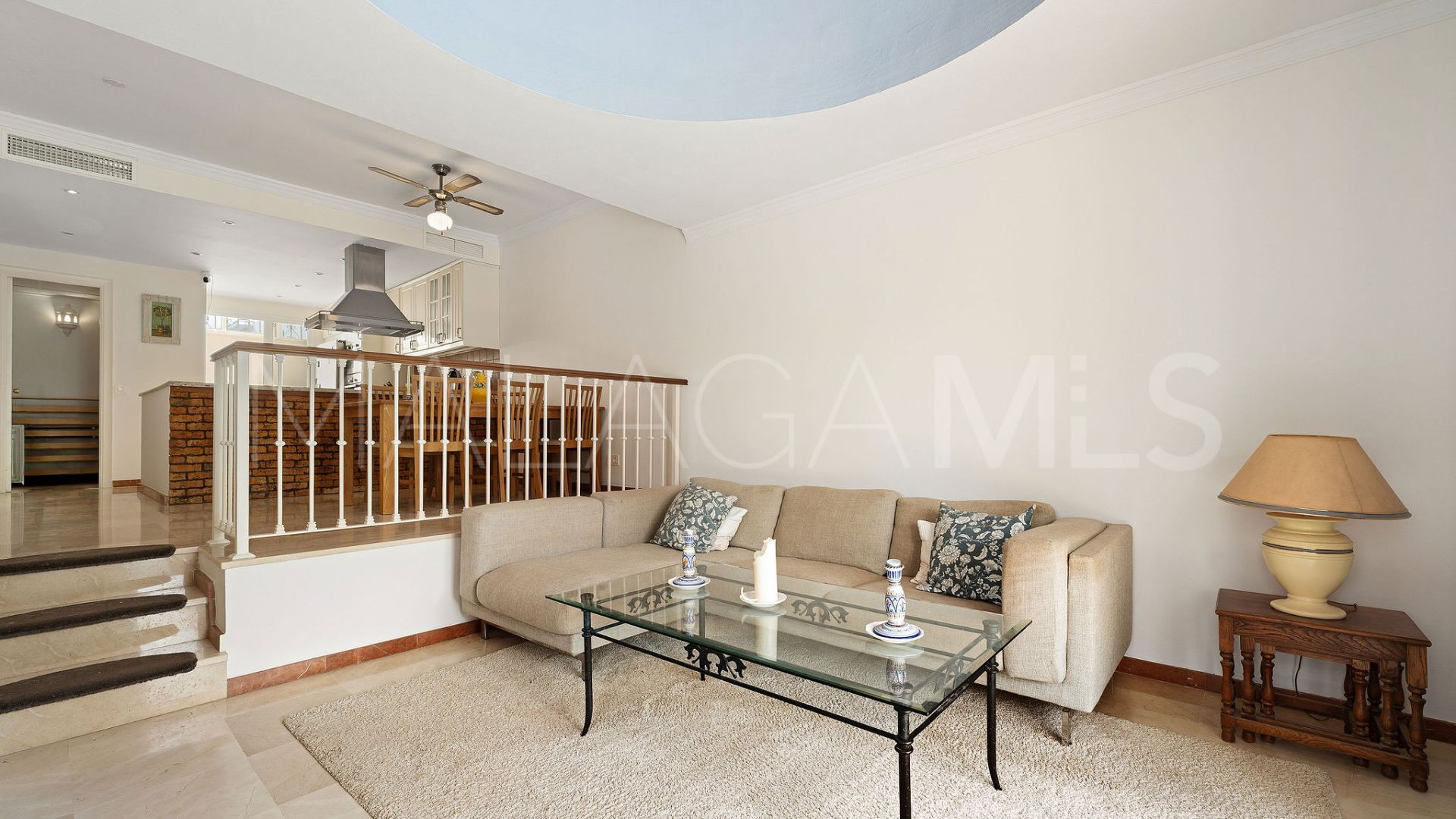 Radhus for sale in Aloha Sur 32