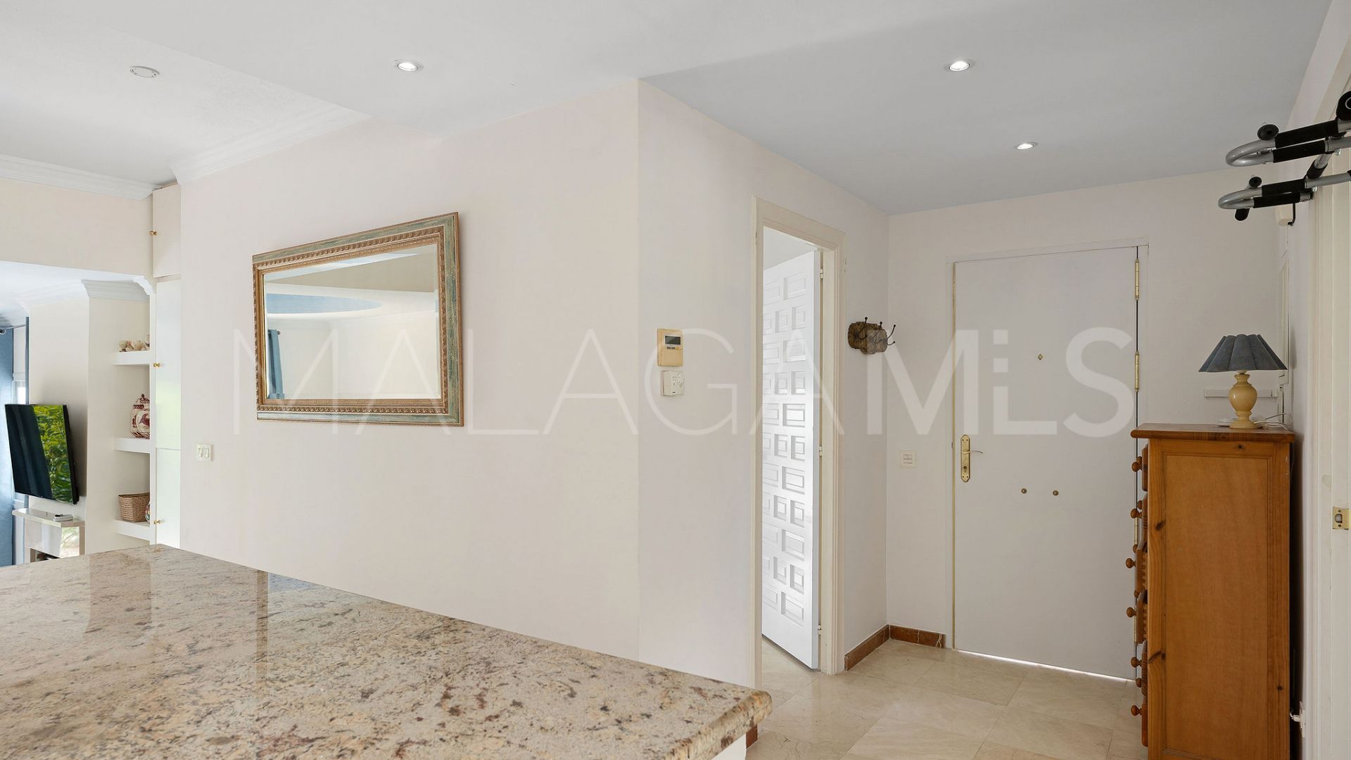 Radhus for sale in Aloha Sur 32