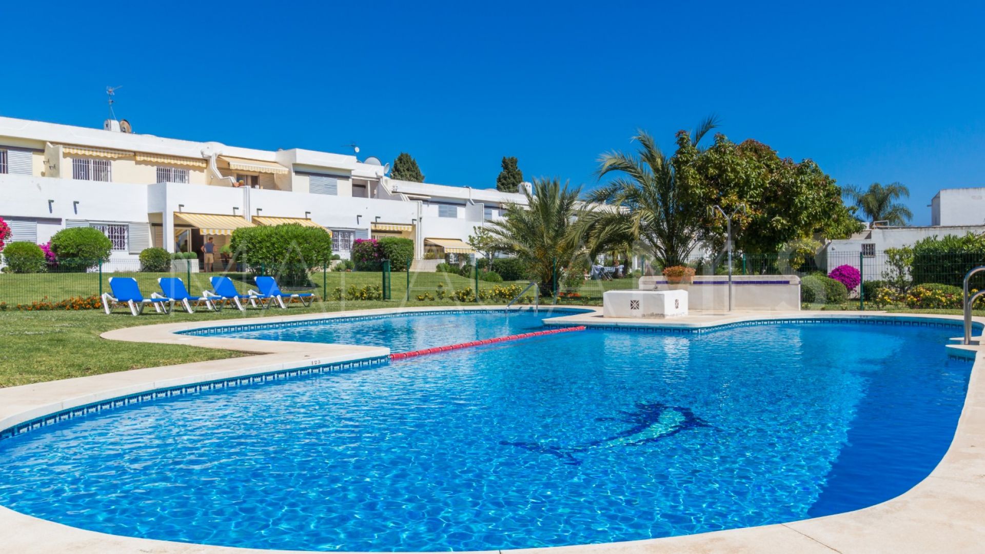 Radhus for sale in Aloha Sur 32